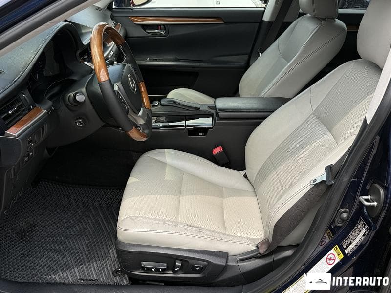 Lexus ES 300h 2012 — Миниатюра 7