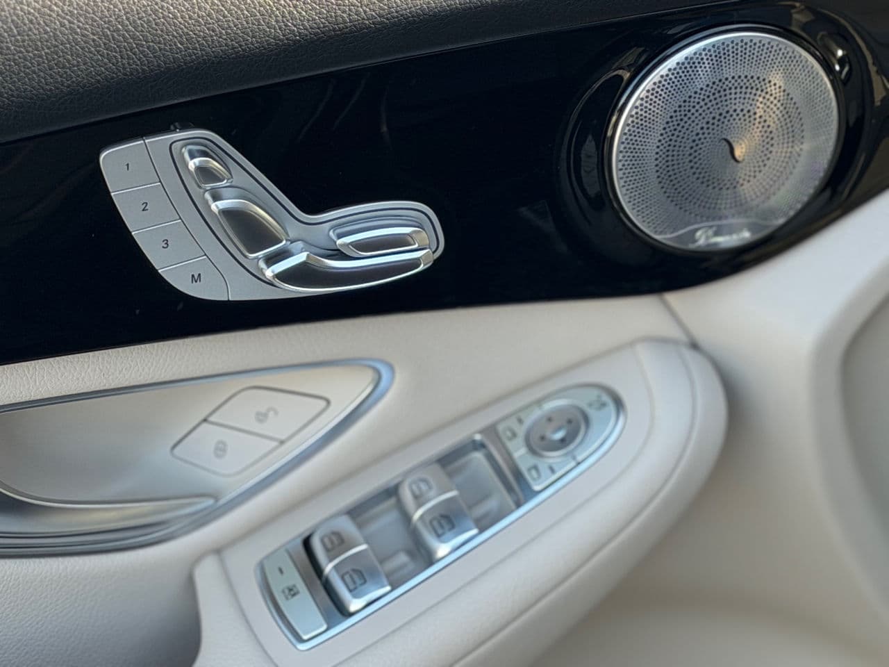 Mercedes GLC 200 2020 — Миниатюра 7