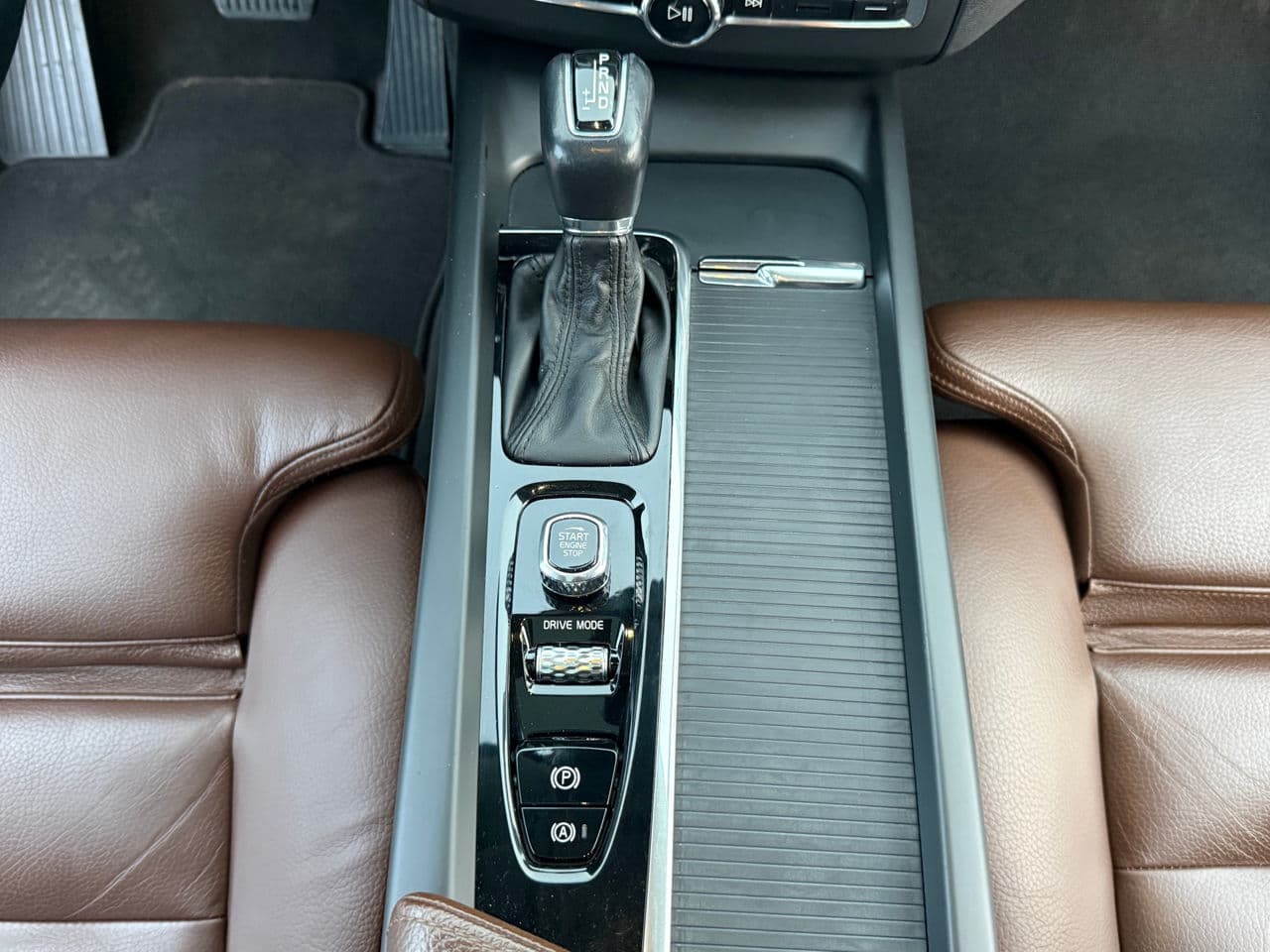 2019 Volvo XC 60 — Miniatură 14