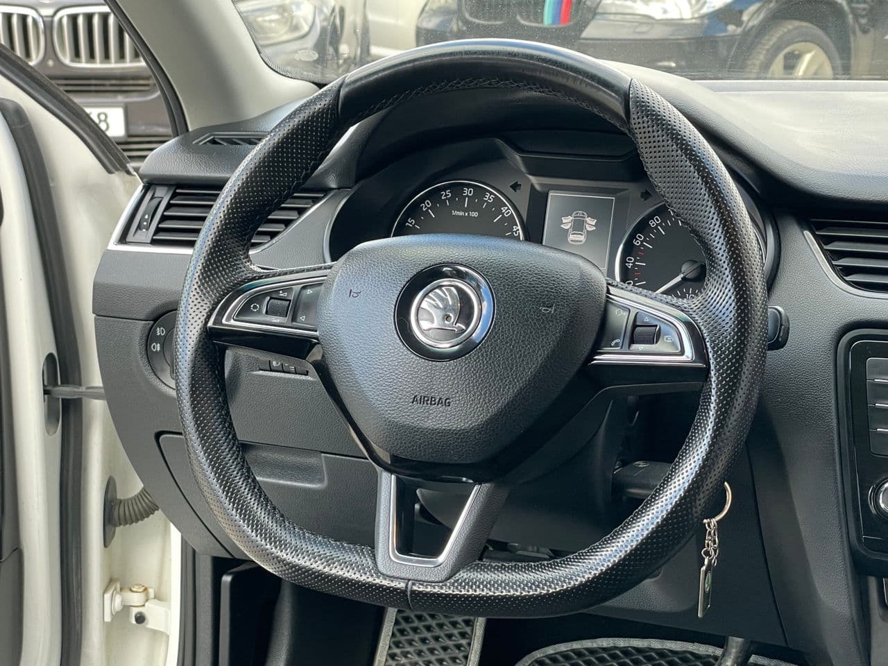 Skoda Octavia 2013 — Миниатюра 8