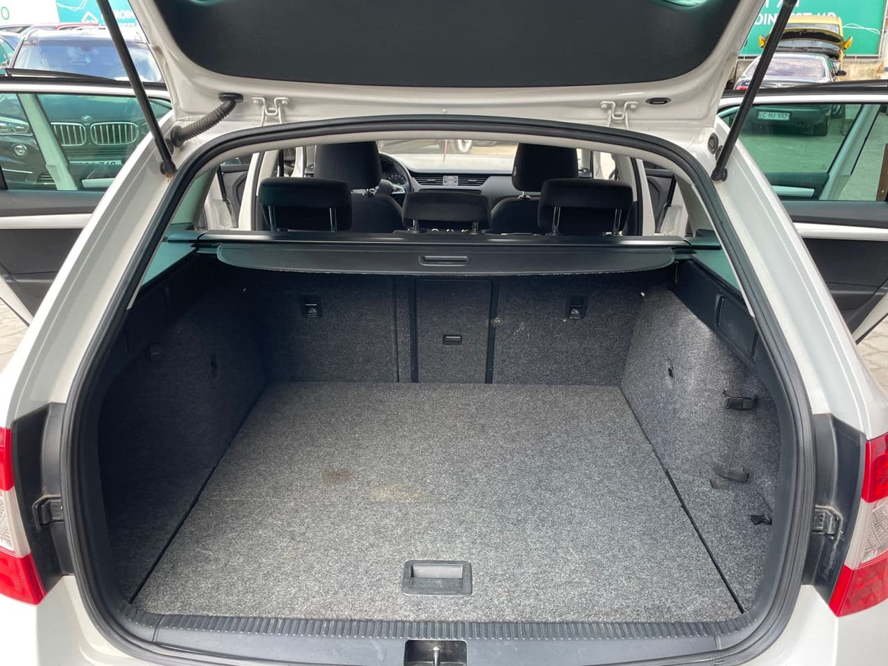 Skoda Octavia 2013 — Миниатюра 18