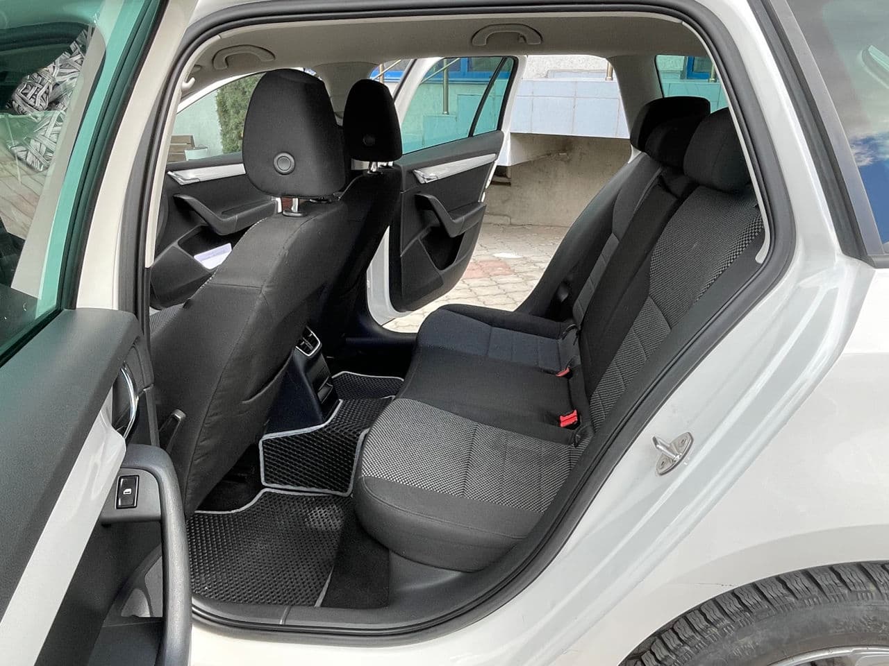 Skoda Octavia 2013 — Миниатюра 15
