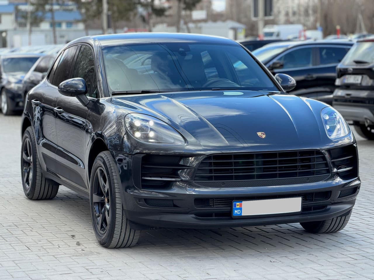 Porsche Macan 2020 — Миниатюра 3