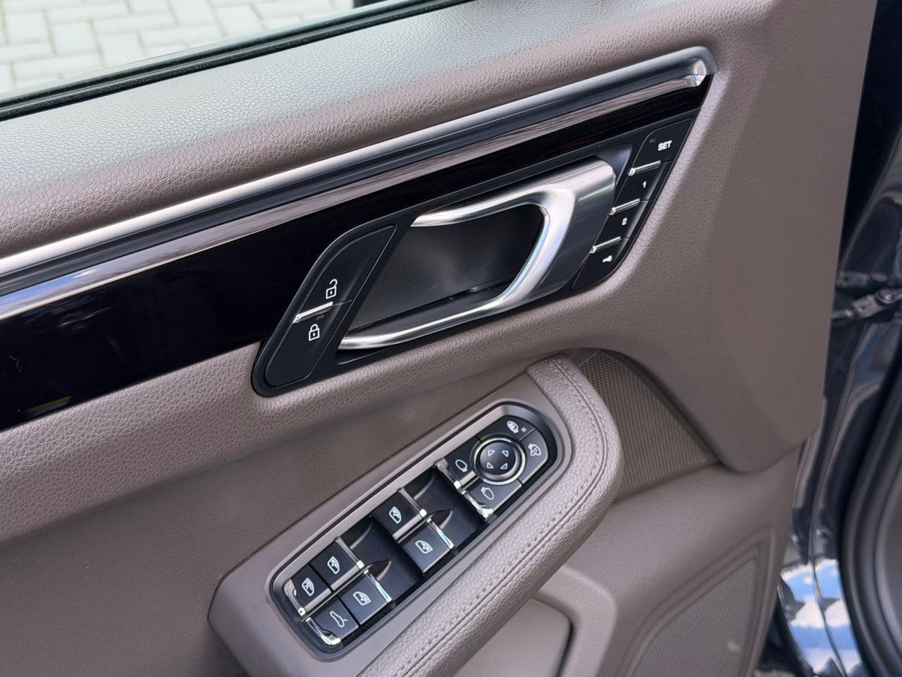 Porsche Macan 2020 — Миниатюра 7