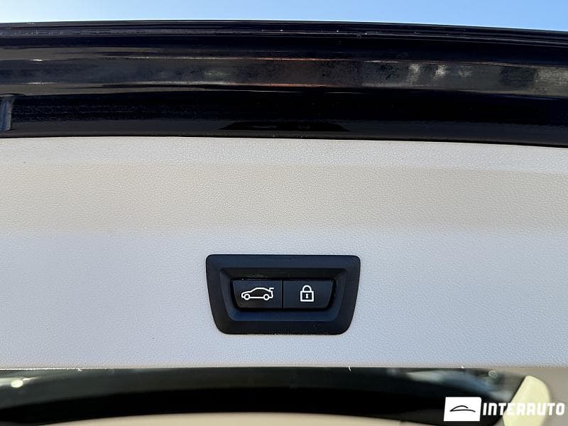 2021 BMW X3 3.0e — Miniatură 26