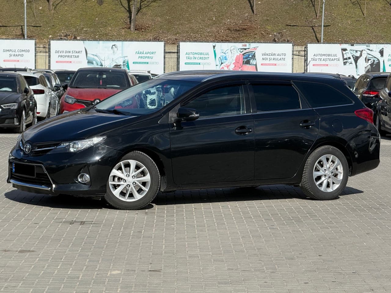 Toyota Auris 2014 — Миниатюра 2