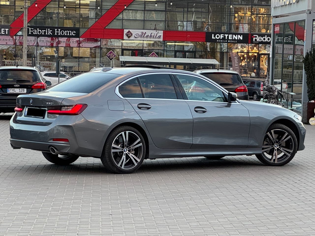 BMW 330 2024 — Миниатюра 3
