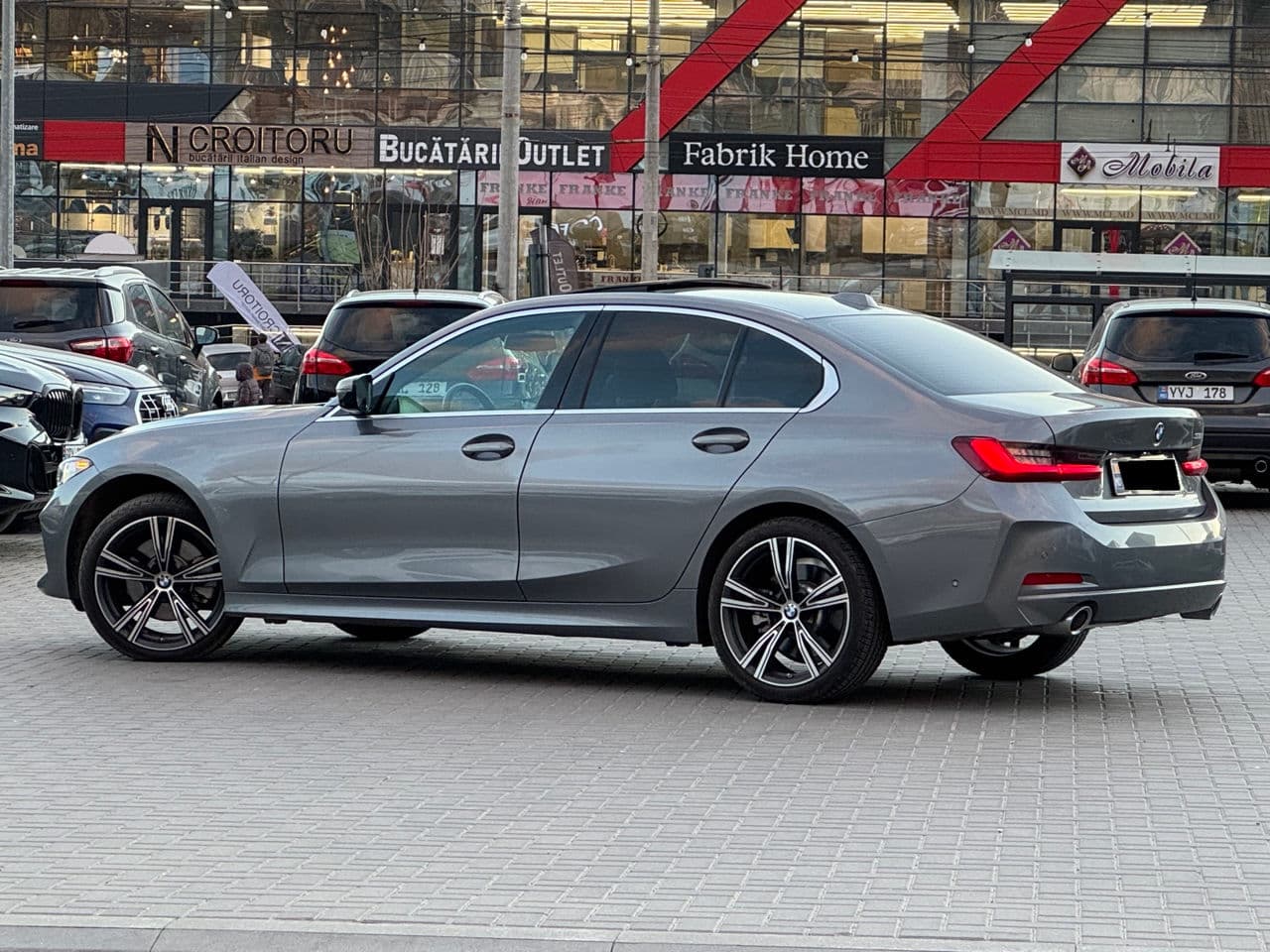 BMW 330 2024 — Миниатюра 4