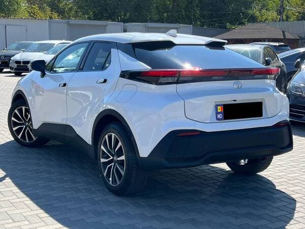 2024 Toyota C-HR — Miniatură 4