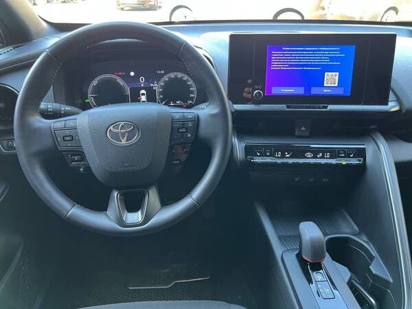 2024 Toyota C-HR — Miniatură 8