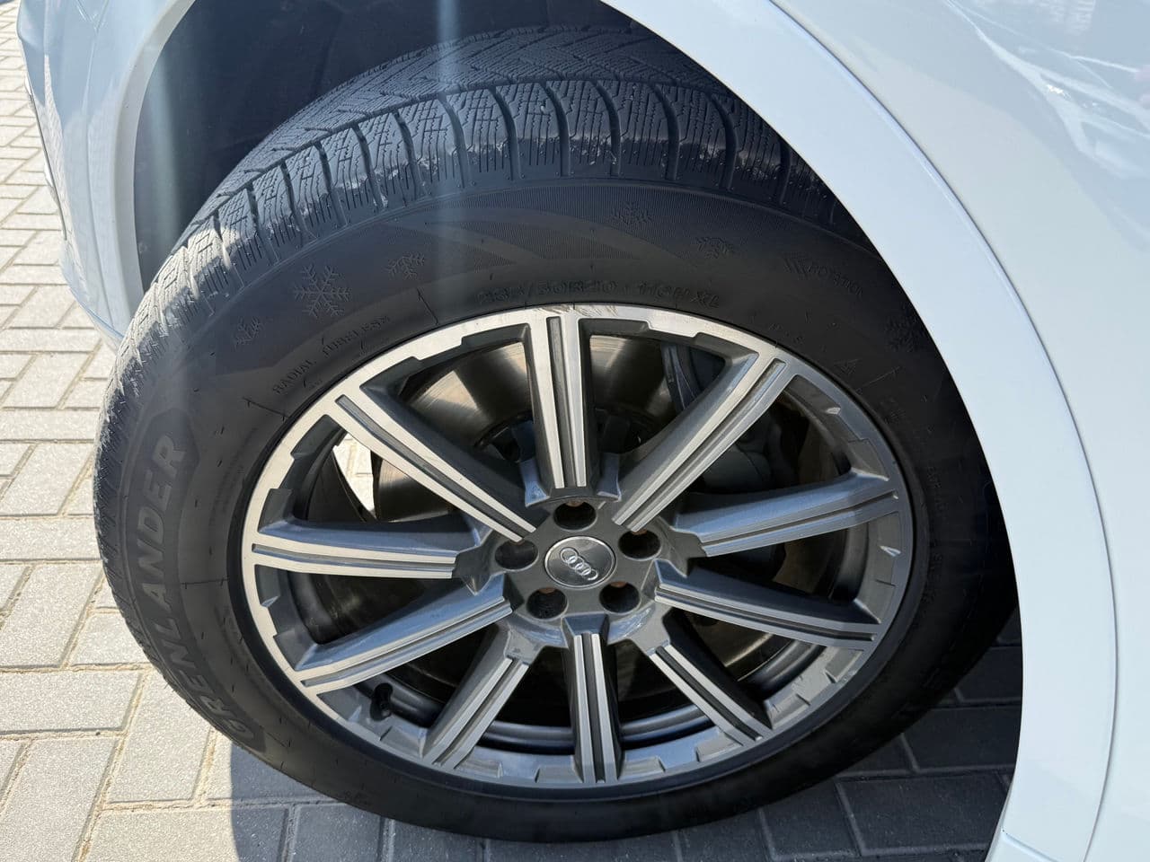 Audi Q7 2017 — Миниатюра 18