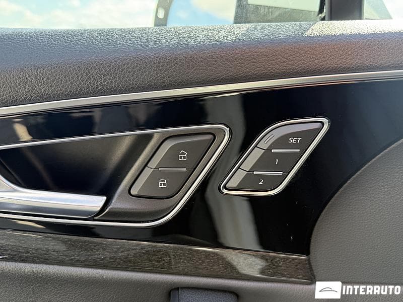 Audi Q7 2017 — Миниатюра 23