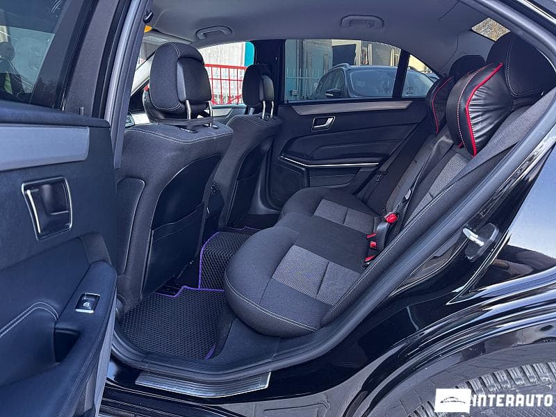 Mercedes E 220 2015 — Миниатюра 7