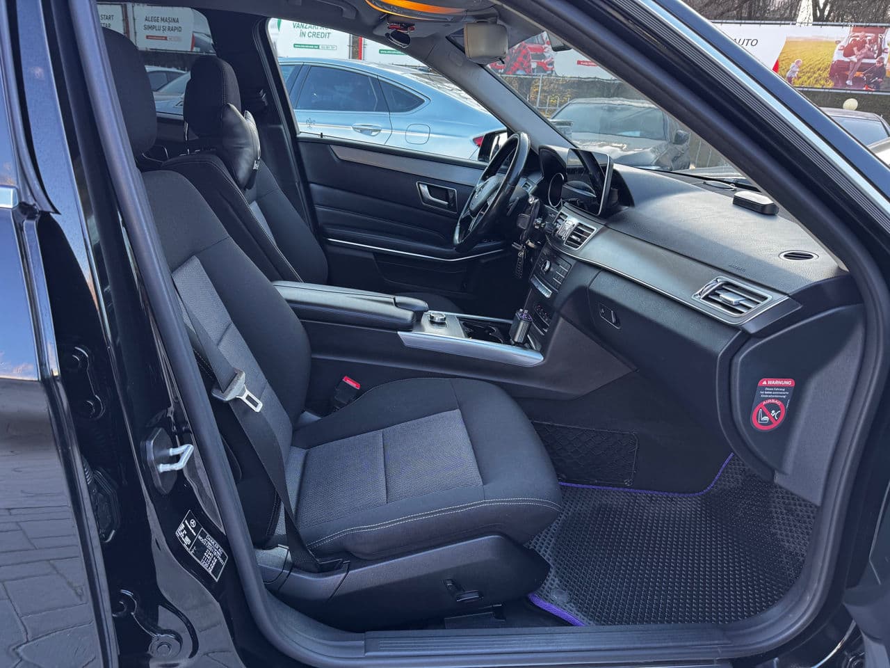 Mercedes E 220 2015 — Миниатюра 6