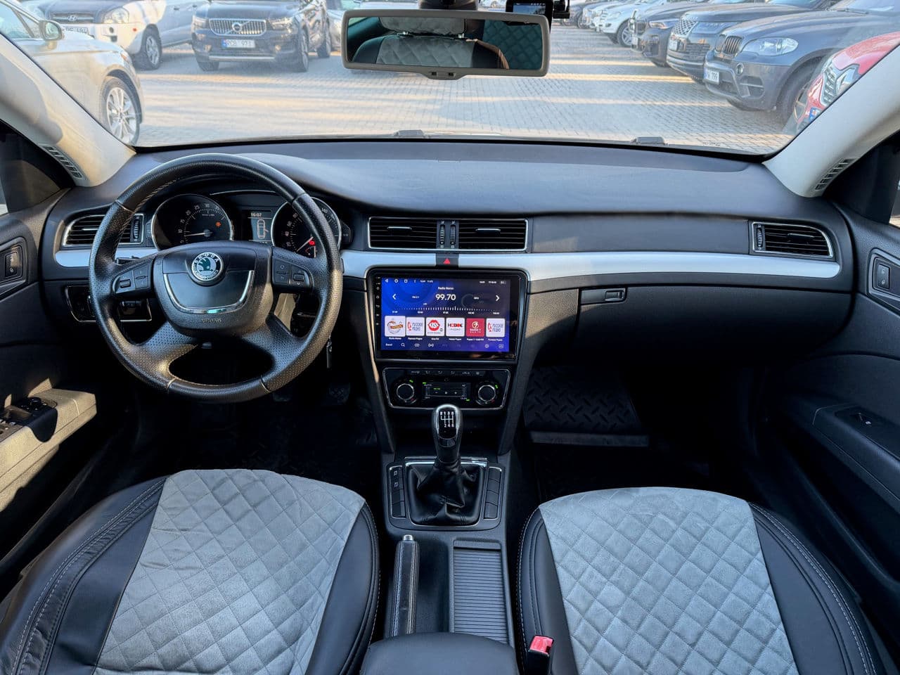 Skoda Superb 2011 — Миниатюра 9