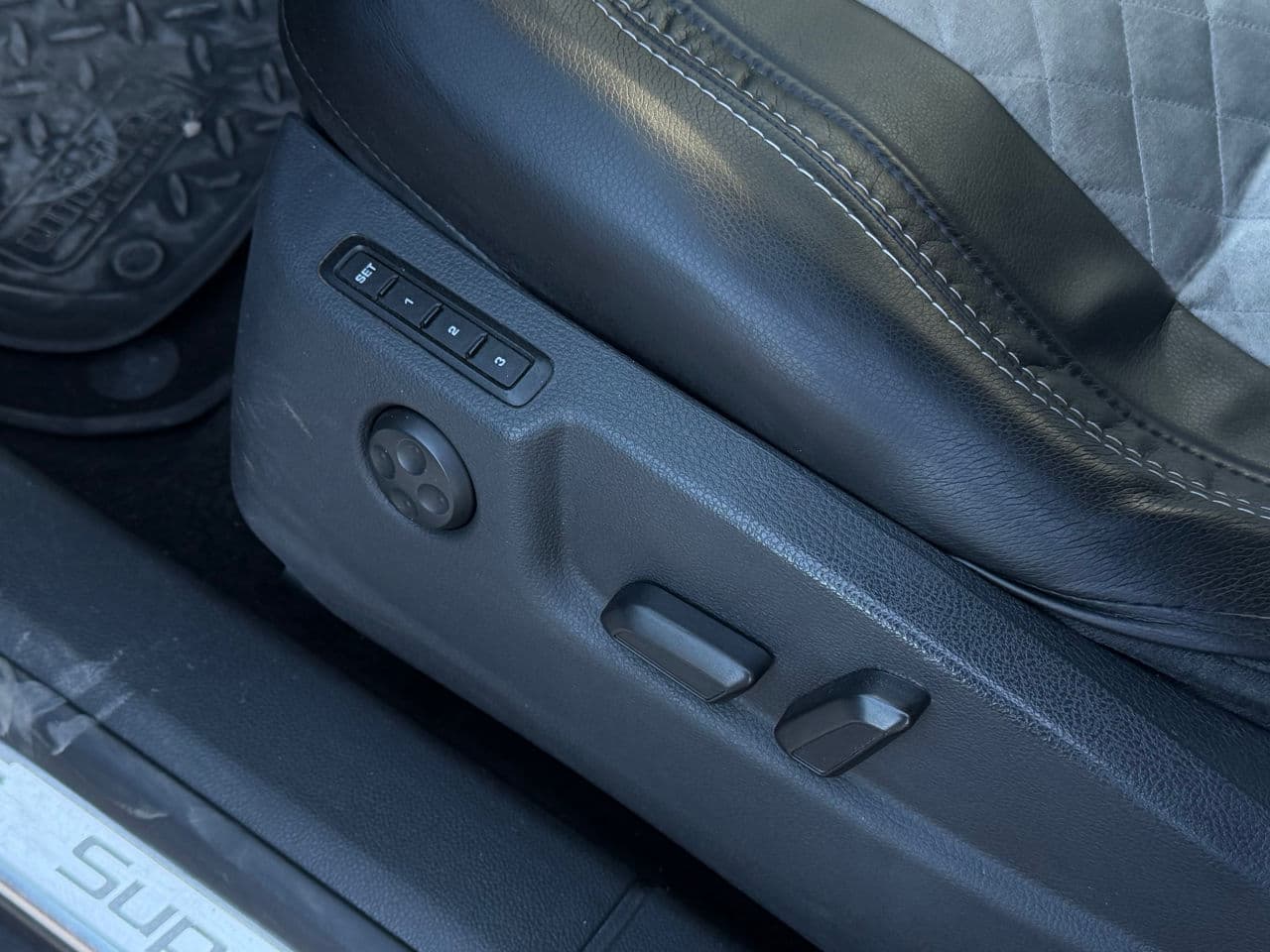 Skoda Superb 2011 — Миниатюра 8