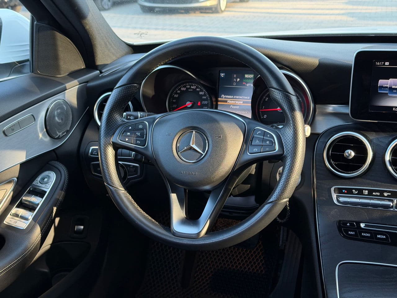 Mercedes C 350e 2016 — Миниатюра 10