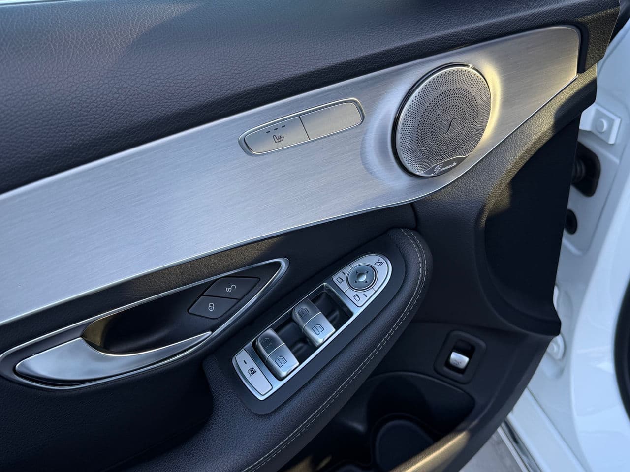 Mercedes C 350e 2016 — Миниатюра 6