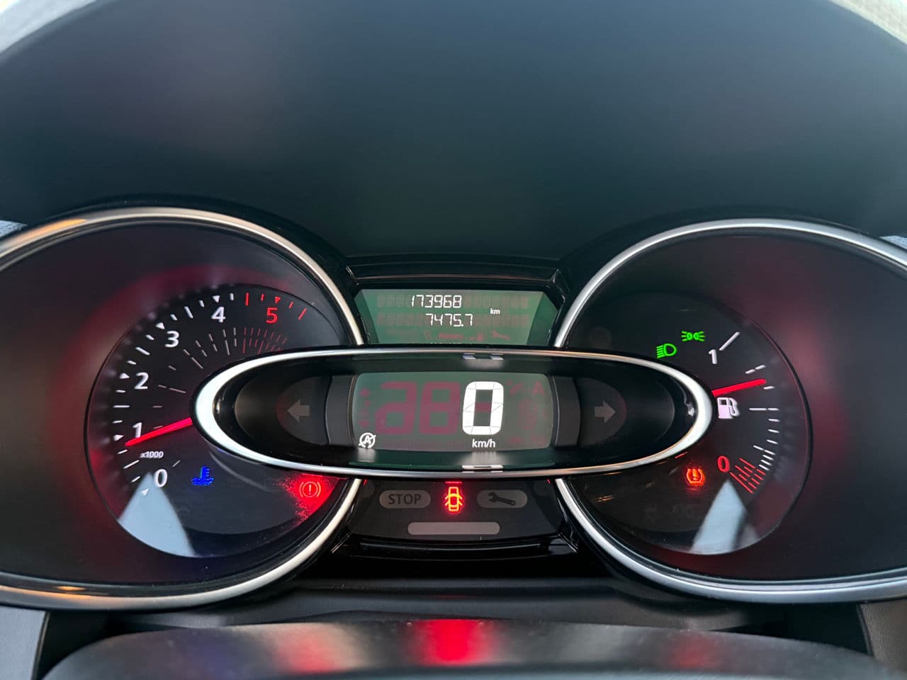 Renault Clio 2019 — Миниатюра 8