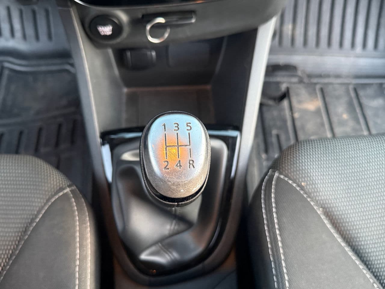Renault Clio 2019 — Миниатюра 11