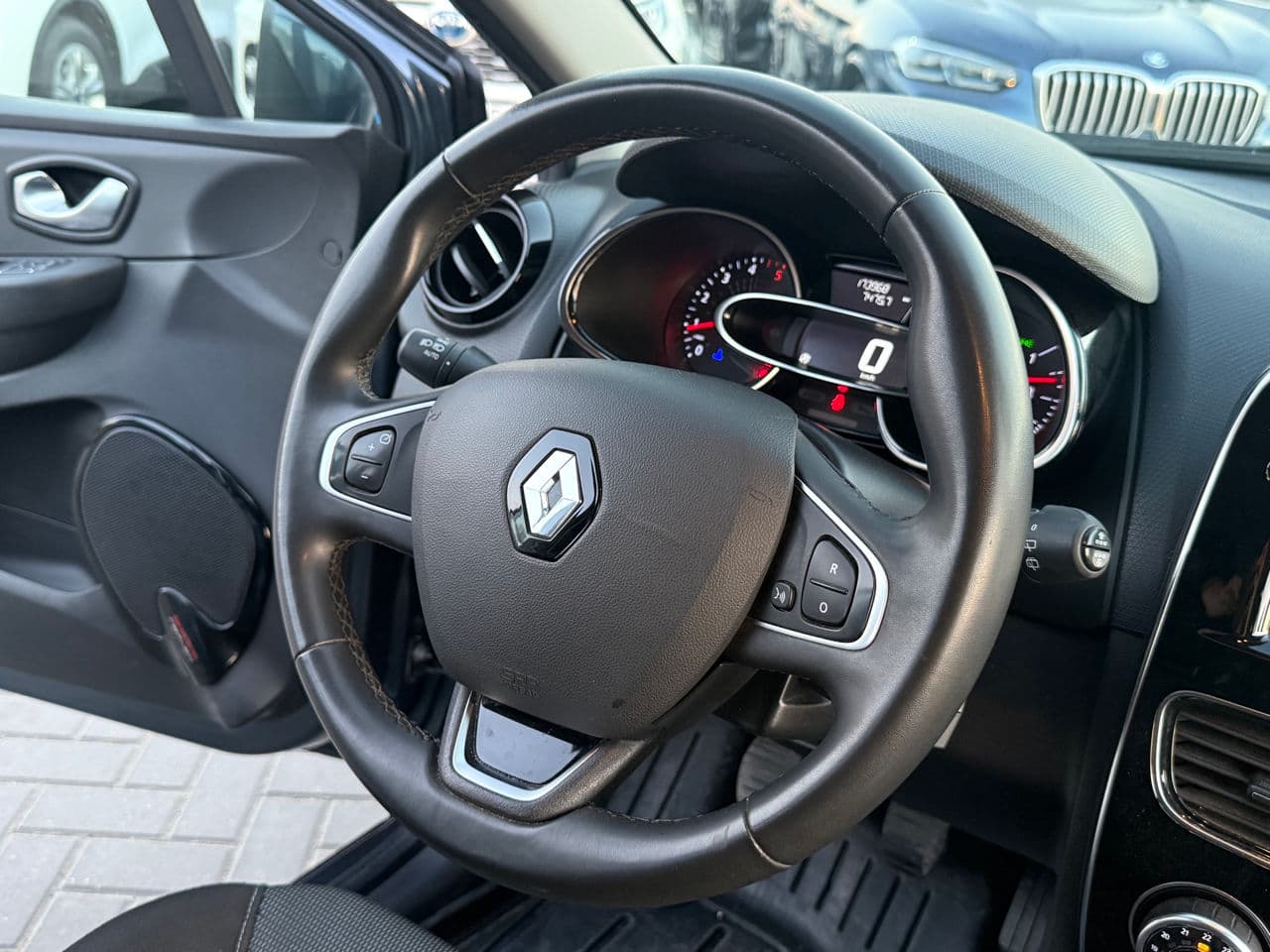 Renault Clio 2019 — Миниатюра 7