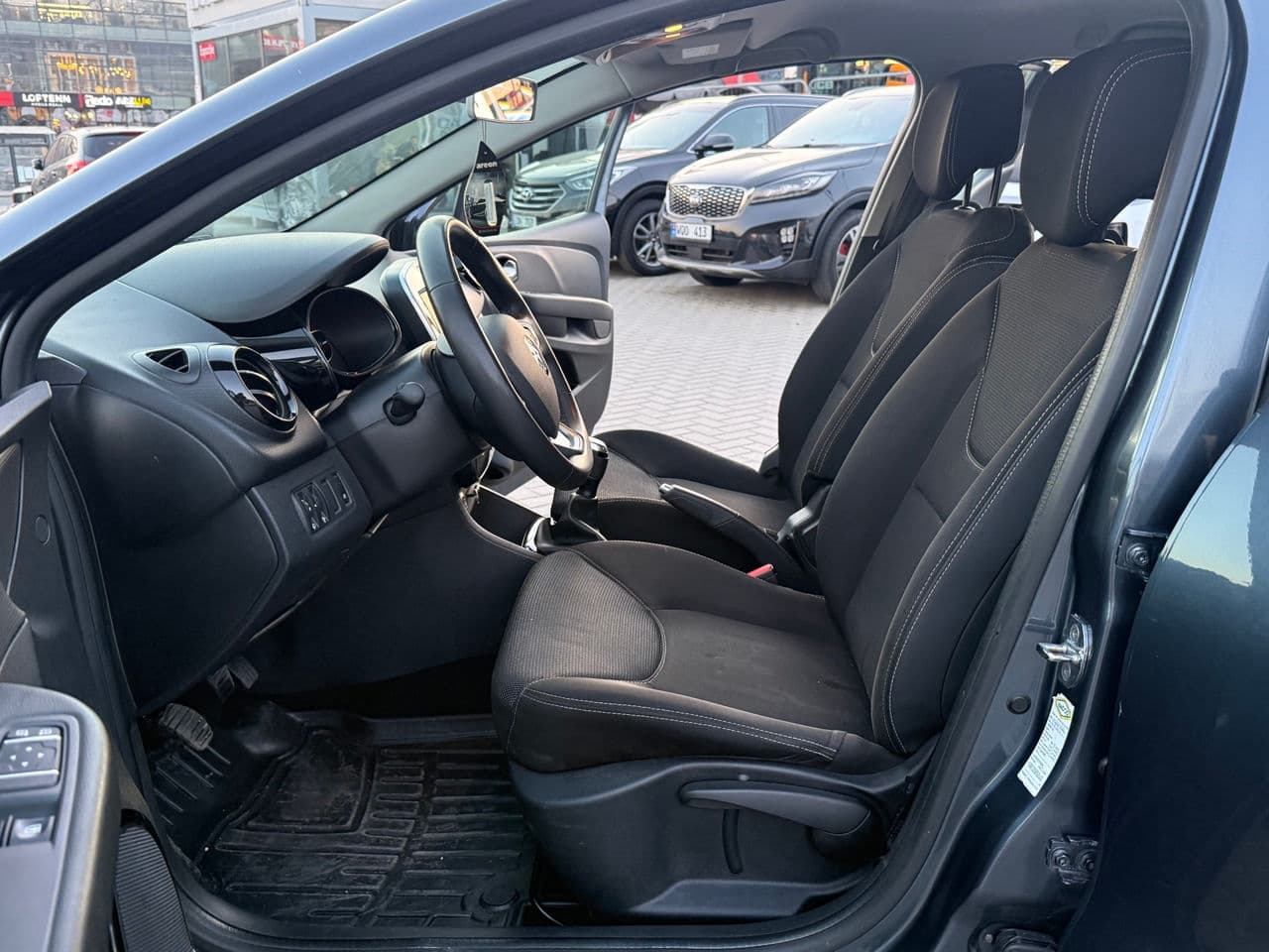 Renault Clio 2019 — Миниатюра 5