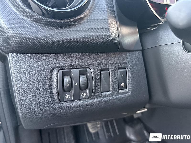 Renault Clio 2019 — Миниатюра 17