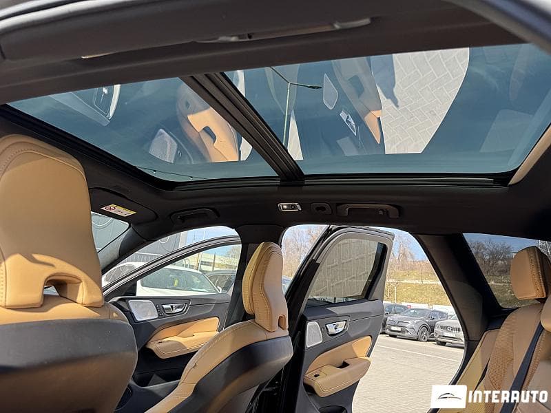 Volvo XC 60 2018 — Миниатюра 21