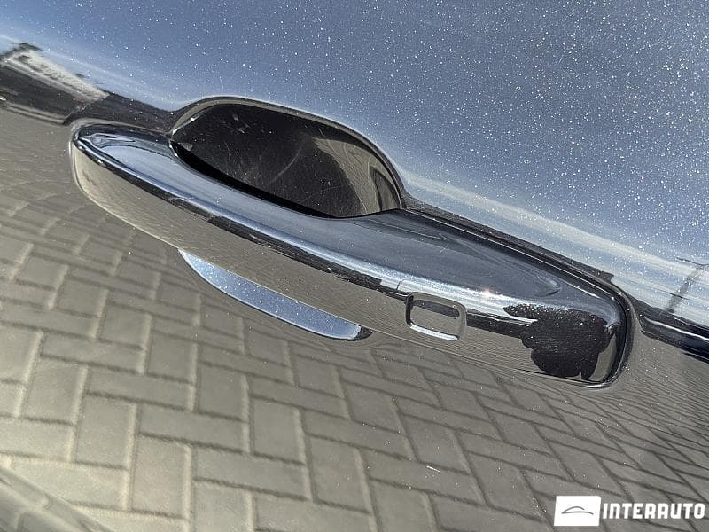 Volvo XC 60 2018 — Миниатюра 23