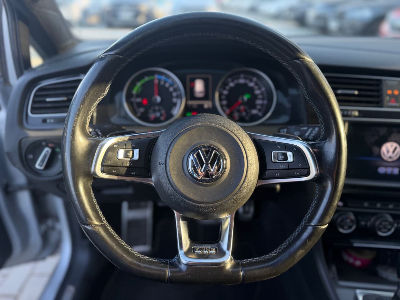 Volkswagen Golf GTE 2015 — Миниатюра 7