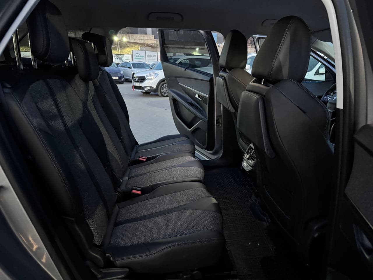 Peugeot 5008 2020 — Миниатюра 14