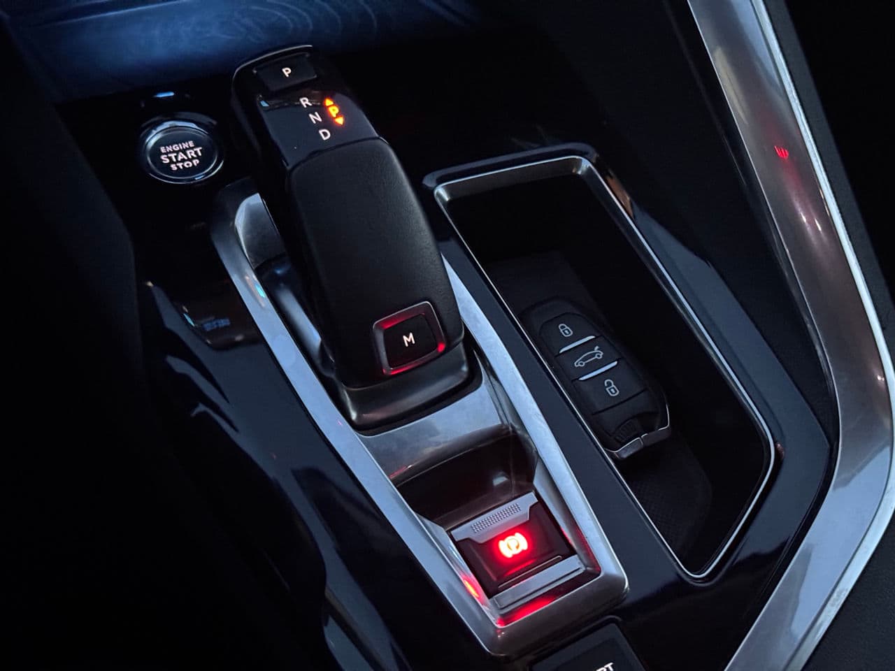 Peugeot 5008 2020 — Миниатюра 12
