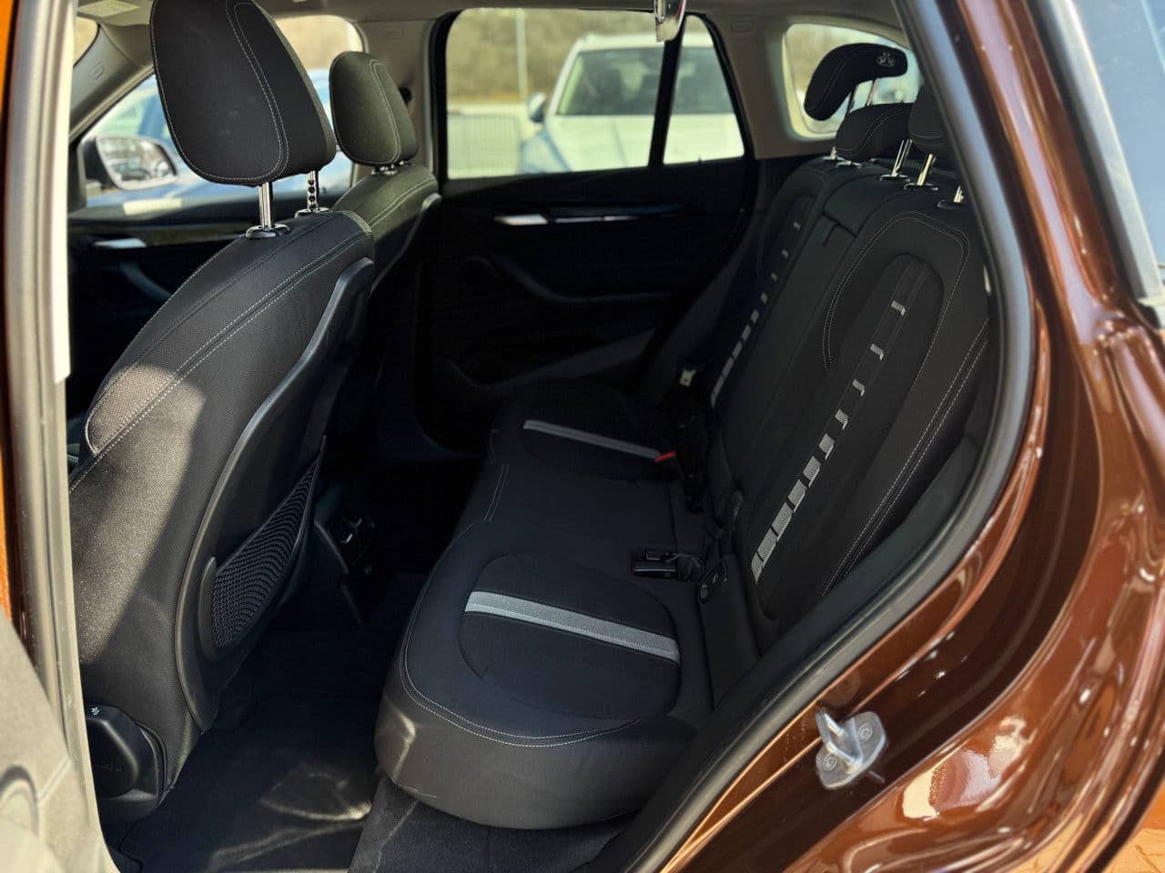 BMW X1 1.8D 2016 — Миниатюра 13
