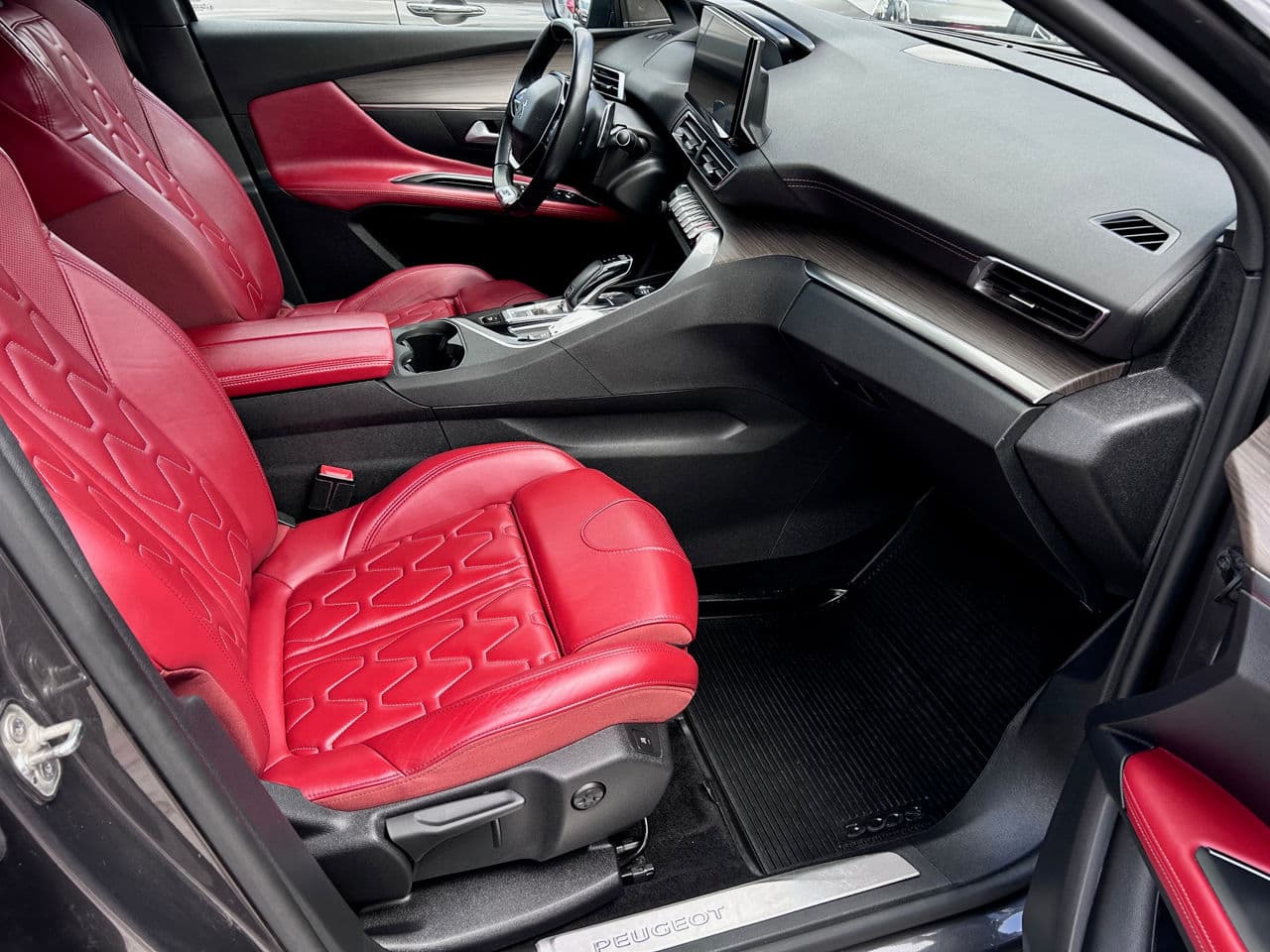 Peugeot 3008 2022 — Миниатюра 17