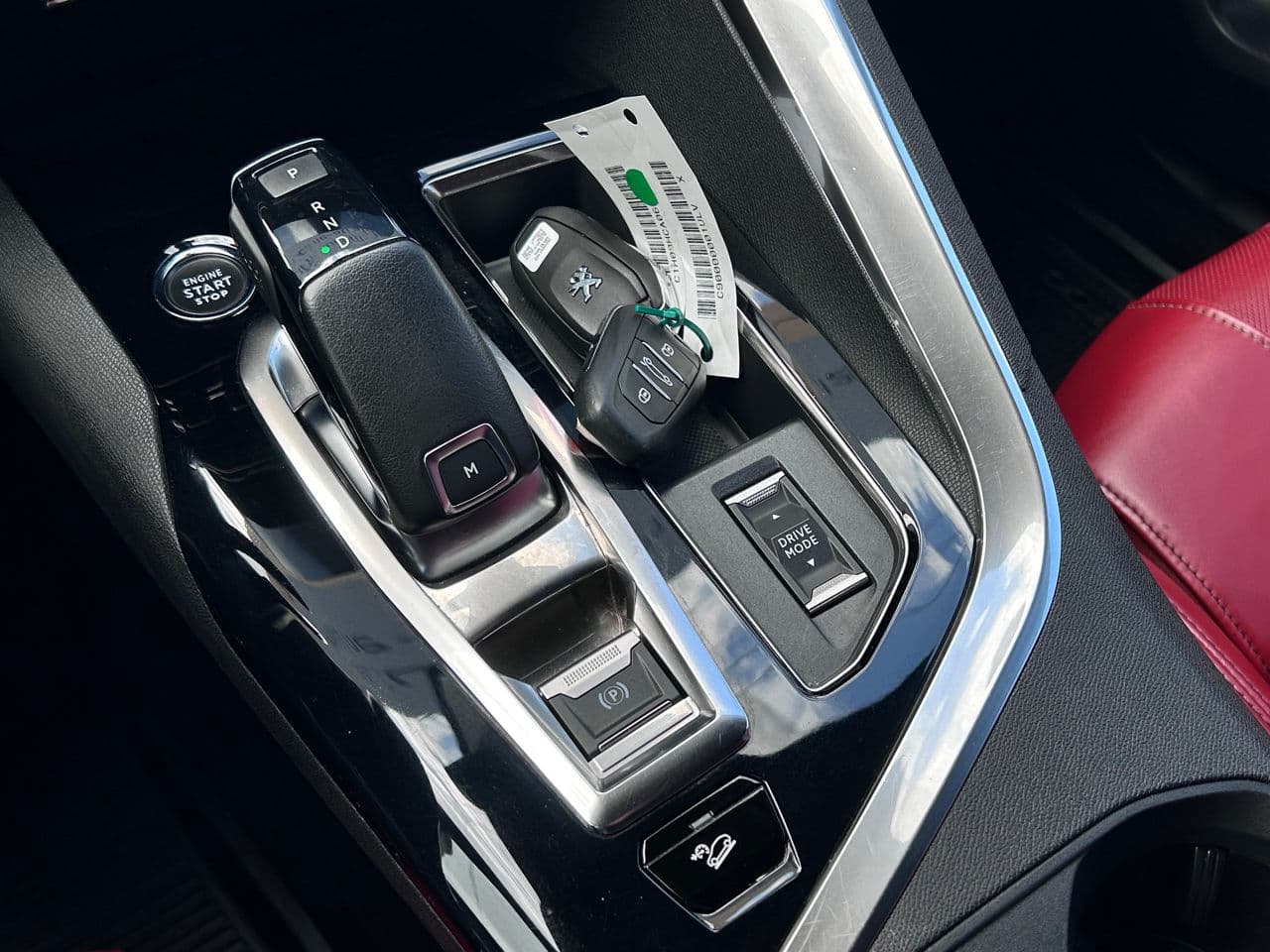 Peugeot 3008 2022 — Миниатюра 16