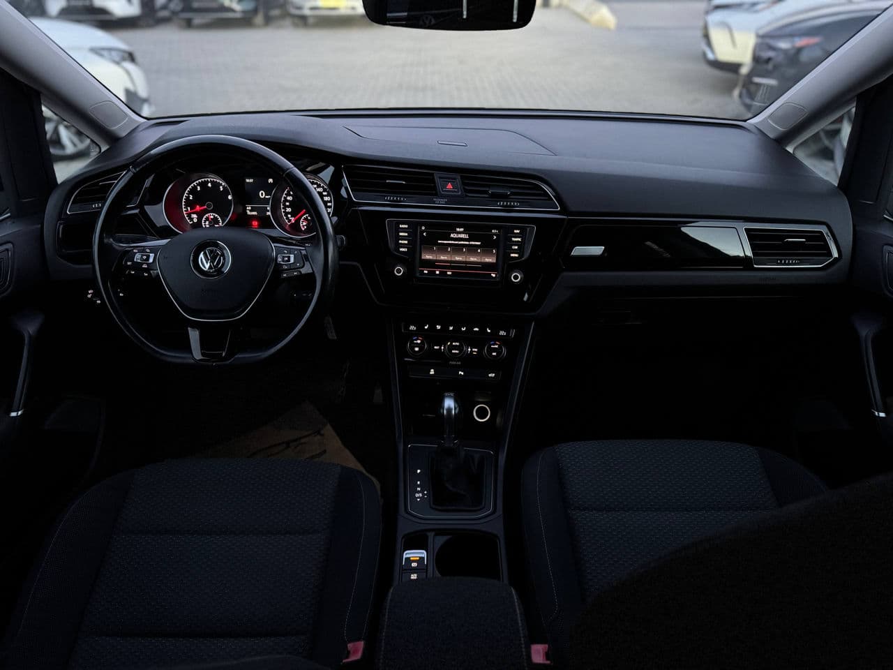 Volkswagen Touran 2015 — Миниатюра 6