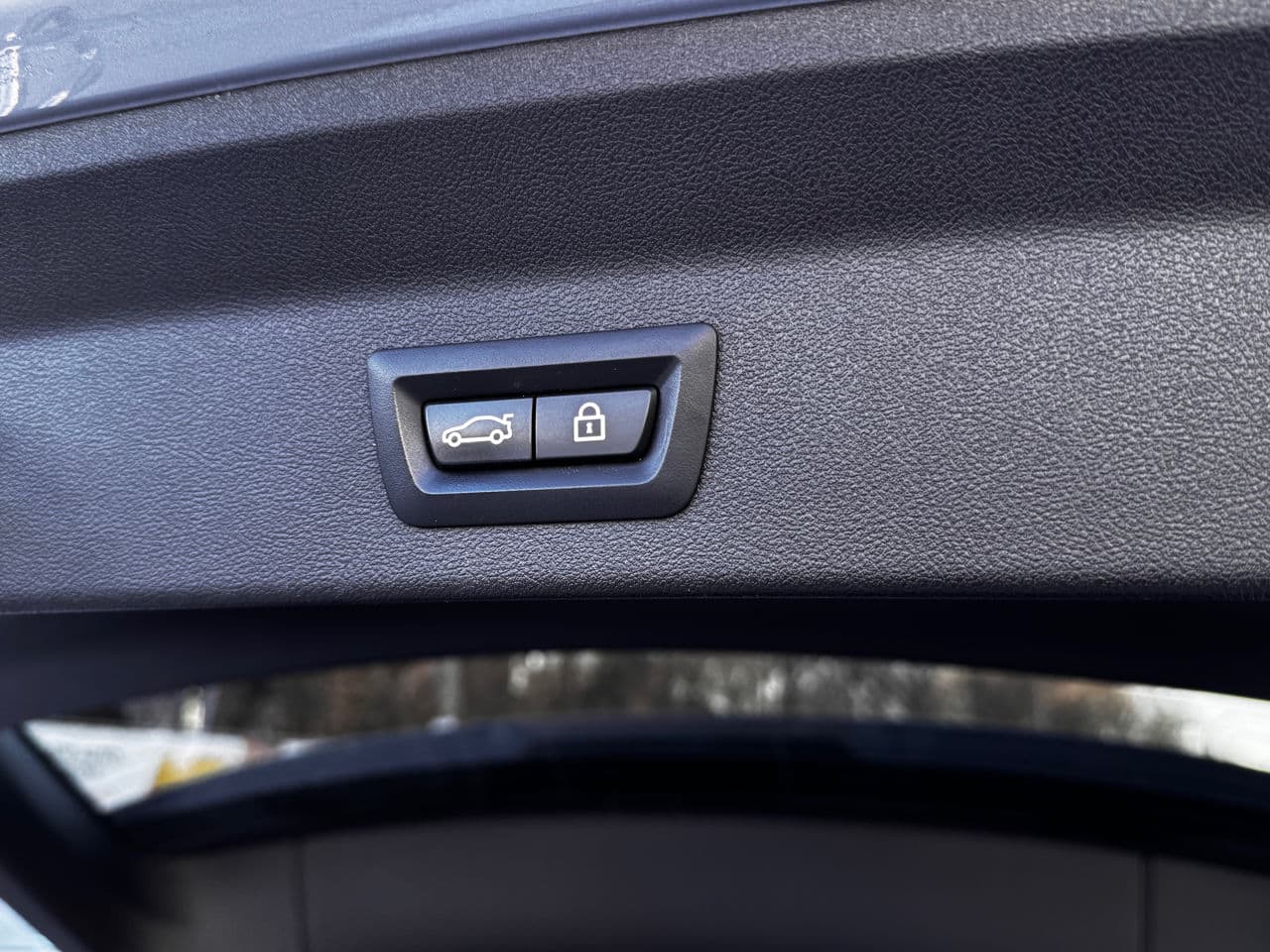 BMW X3 3.0i 2020 — Миниатюра 23