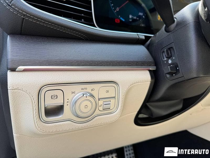 Mercedes GLS 400 2022 — Миниатюра 19