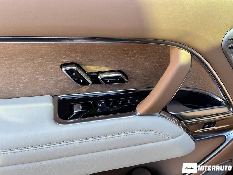 Land Rover Range Rover Vogue 2023 — Миниатюра 20