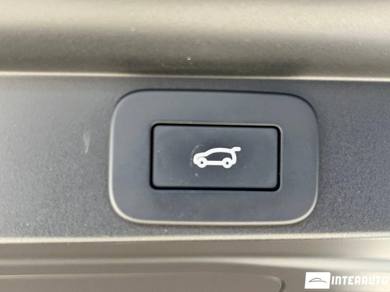 Land Rover Range Rover Vogue 2023 — Миниатюра 29