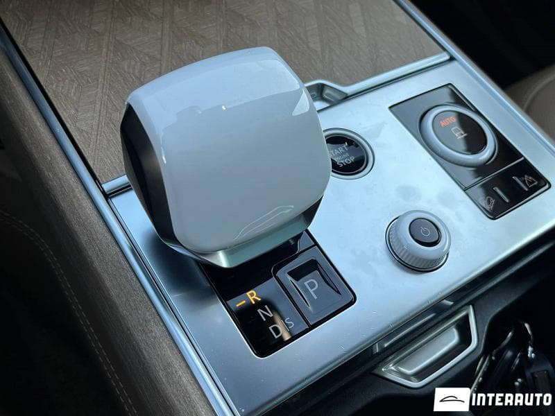 Land Rover Range Rover Vogue 2023 — Миниатюра 19