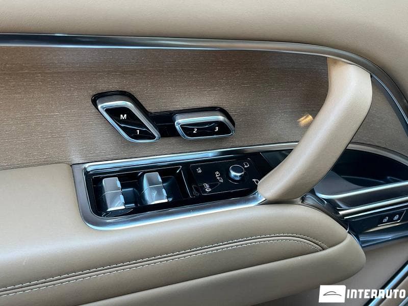 Land Rover Range Rover Vogue 2023 — Миниатюра 5