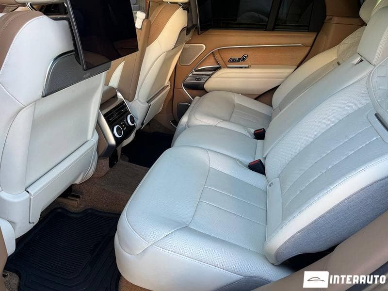 Land Rover Range Rover Vogue 2023 — Миниатюра 24