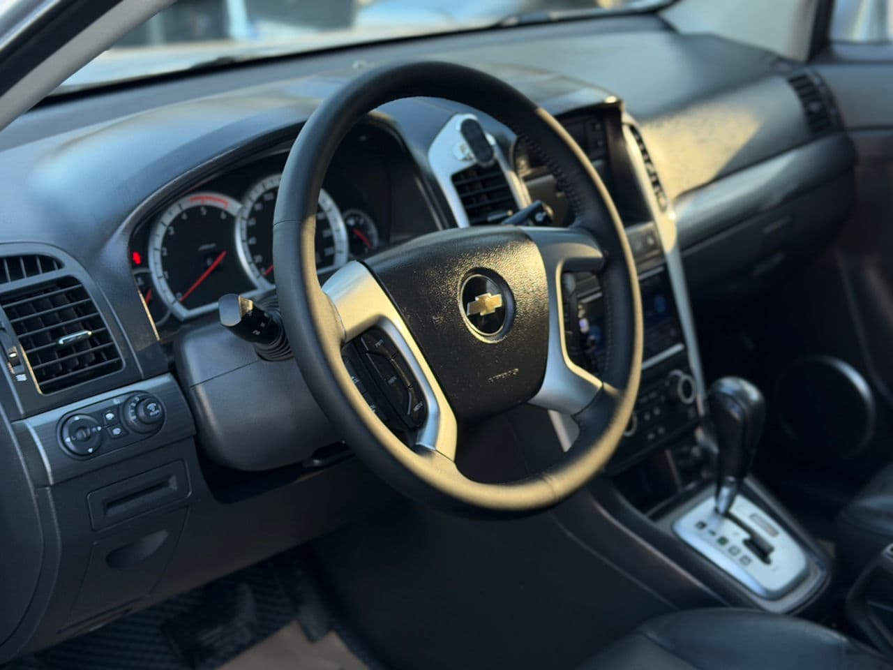Chevrolet Captiva 2007 — Миниатюра 9