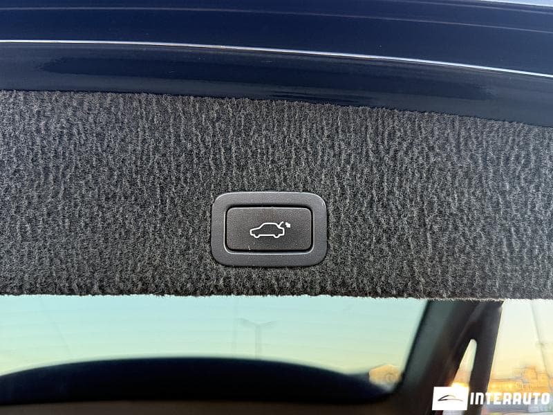 Volvo XC 60 2011 — Миниатюра 20