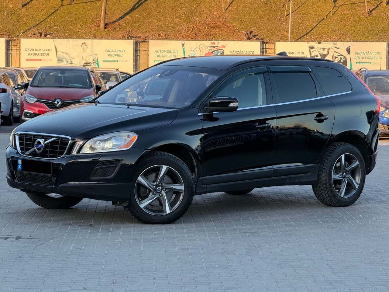 Volvo XC 60 2011 — Миниатюра 2
