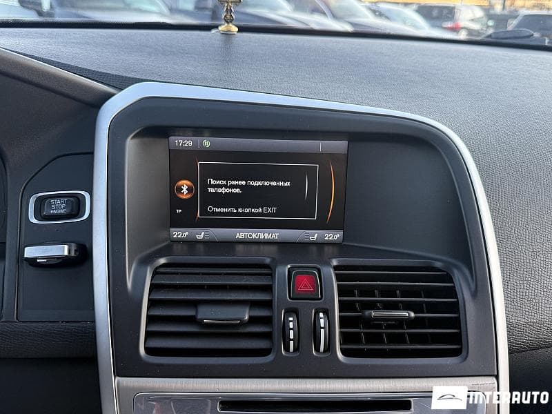 Volvo XC 60 2011 — Миниатюра 9
