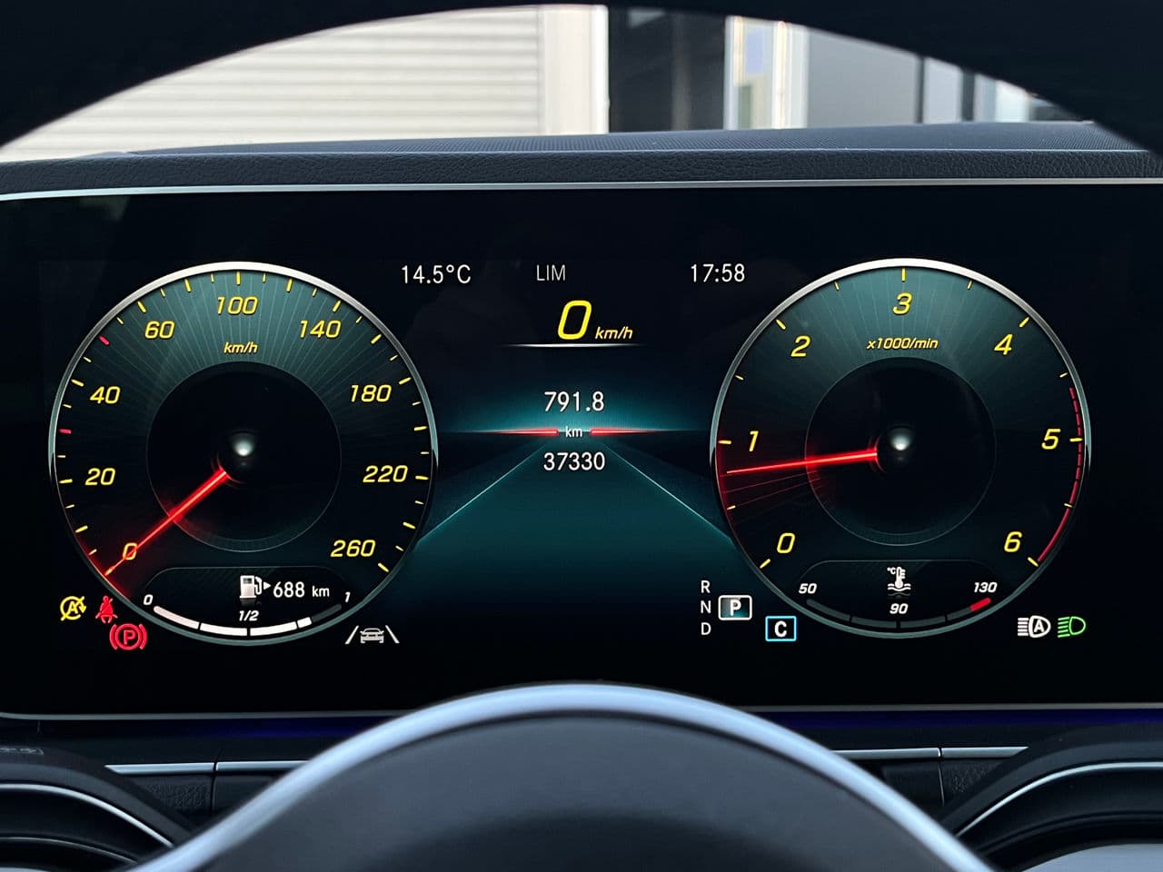 Mercedes GLE 300d 2021 — Миниатюра 12