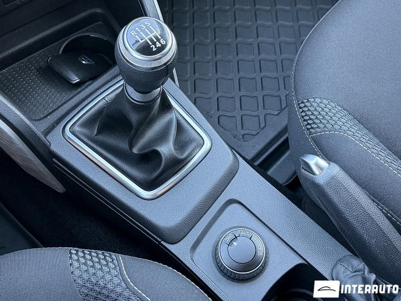 Dacia Duster 2021 — Миниатюра 16