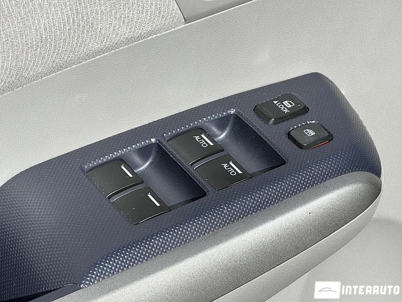 Honda Insight 2009 — Миниатюра 12